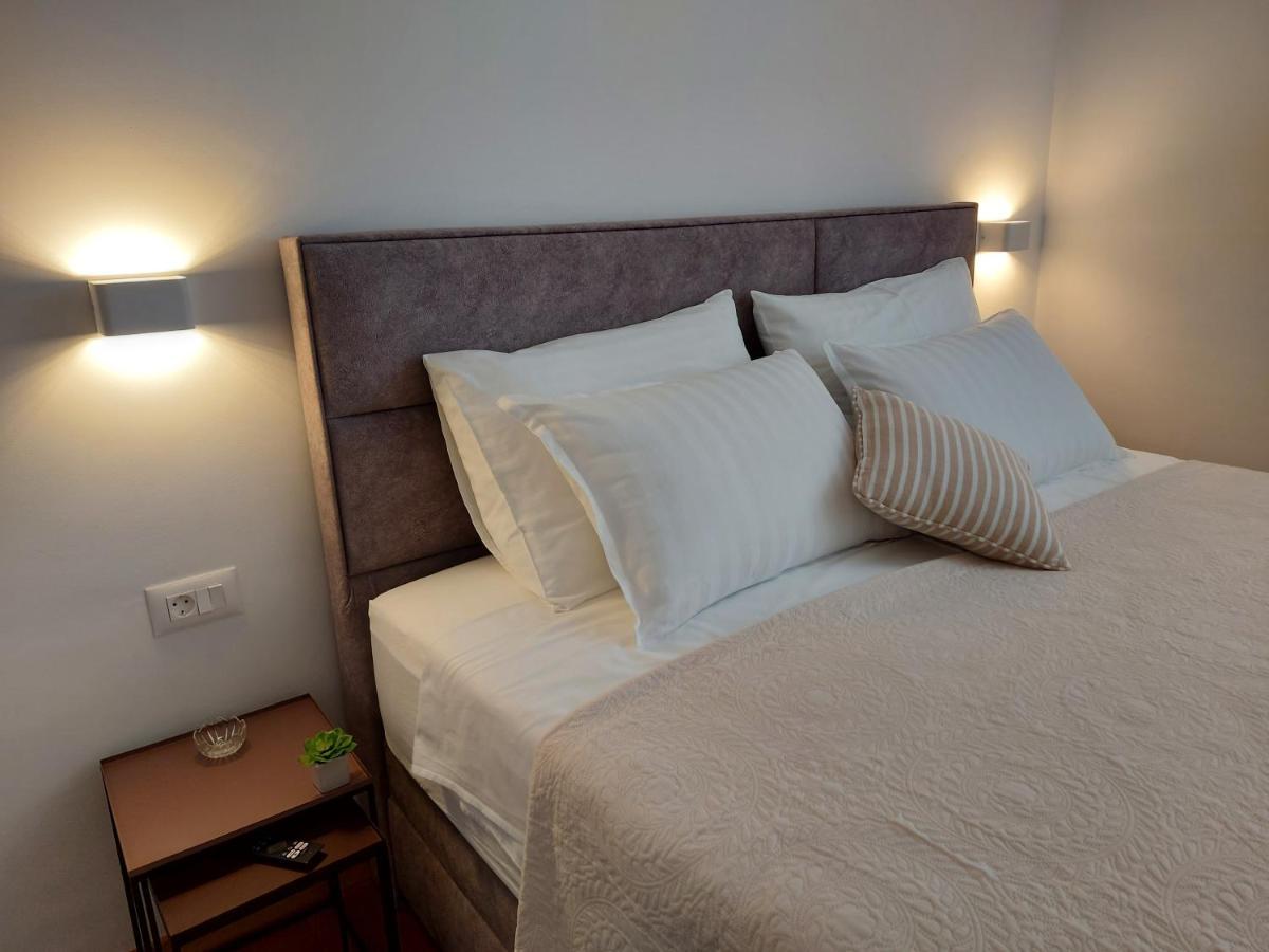 Apartments & Room Marina View فوديس المظهر الخارجي الصورة