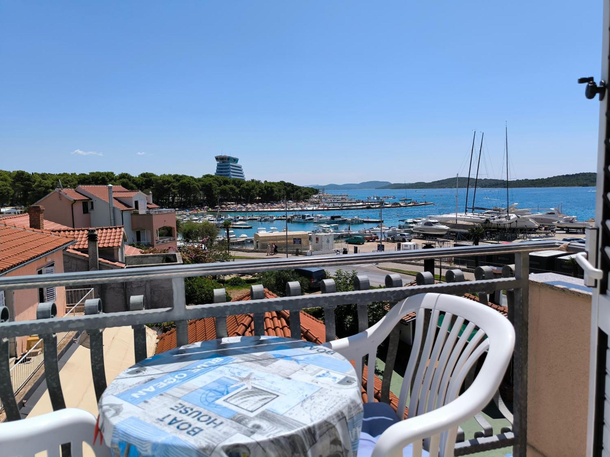Apartments & Room Marina View فوديس المظهر الخارجي الصورة