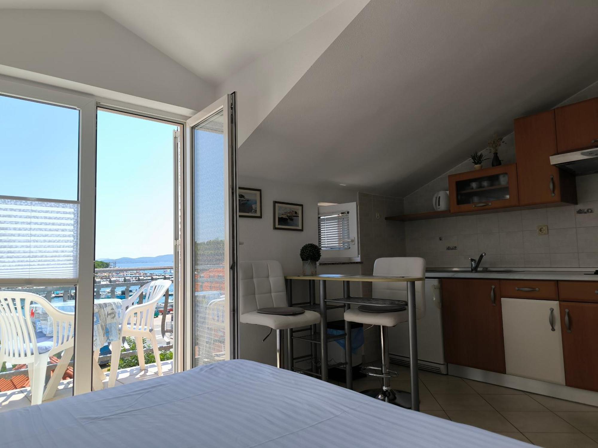 Apartments & Room Marina View فوديس المظهر الخارجي الصورة