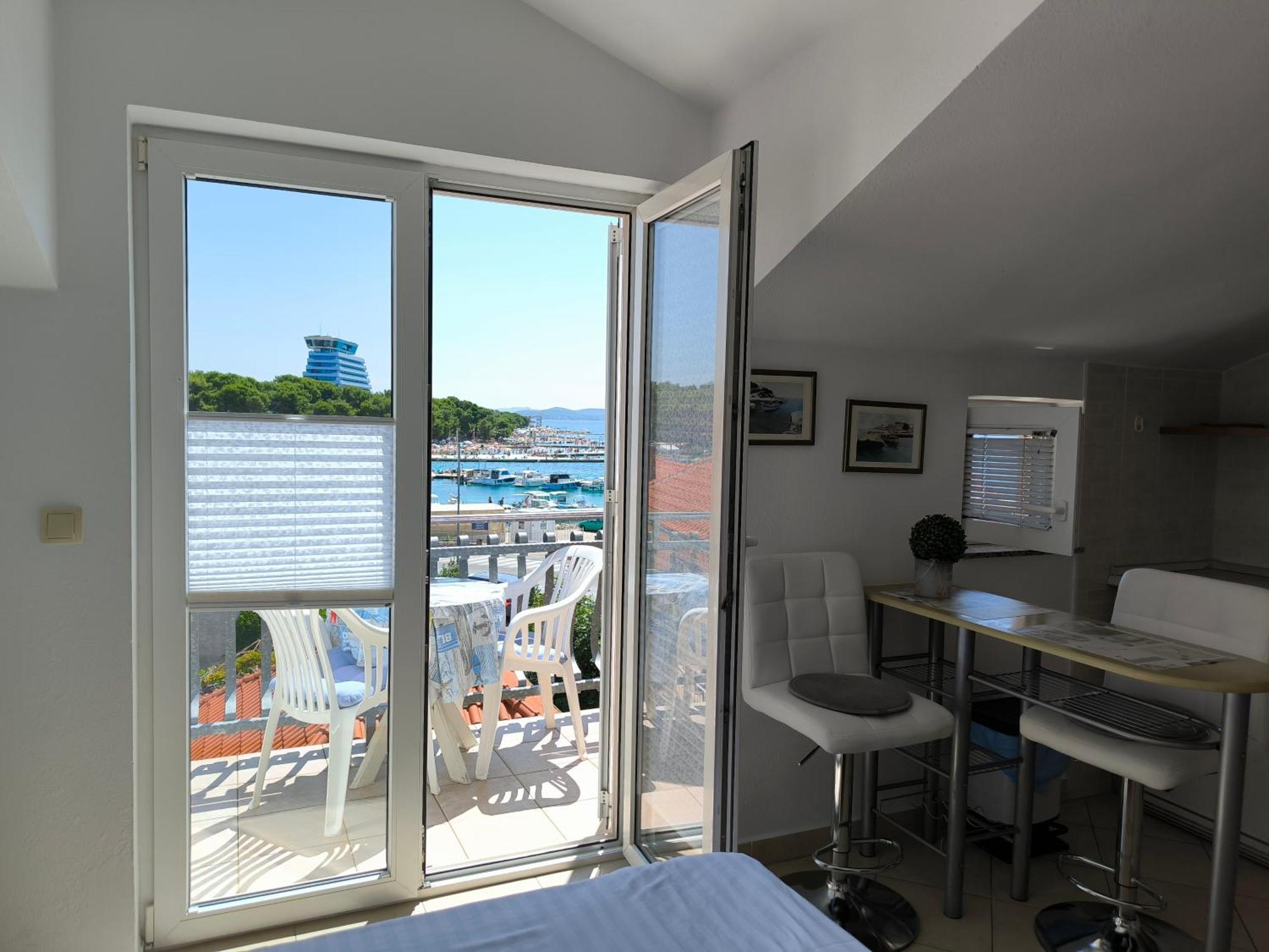 Apartments & Room Marina View فوديس المظهر الخارجي الصورة
